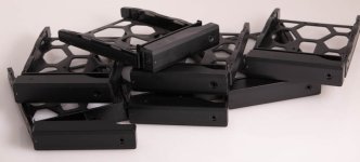 Synology Einschübe-1.jpg