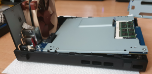 ds218_mainboard_ein_ausbau.png ds218_mainboard_ein_ausbau.png